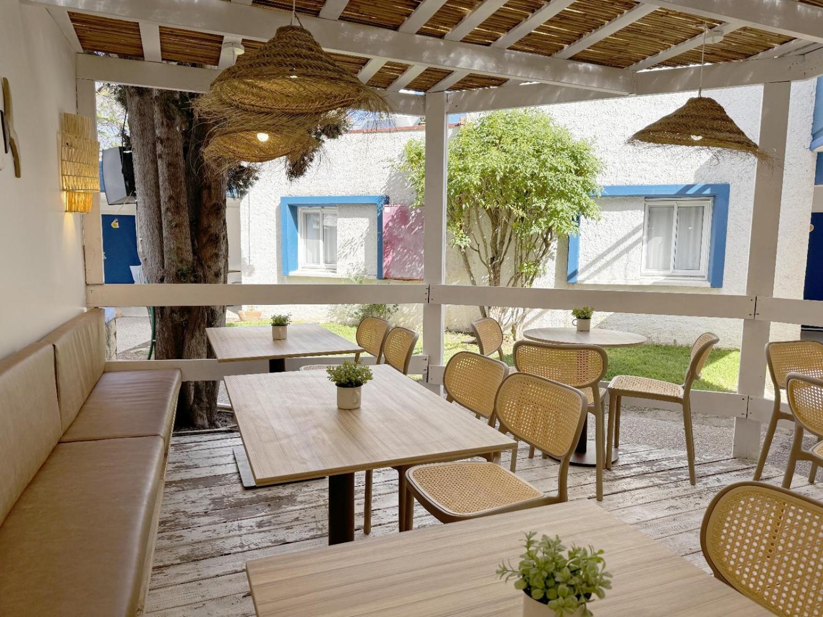 Travel Hotel Gesher Haziv Exteriör bild