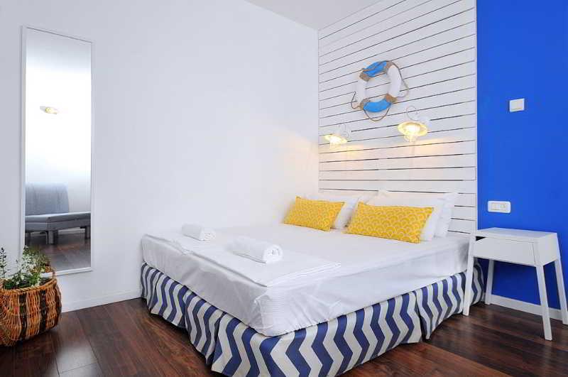 Travel Hotel Gesher Haziv Exteriör bild